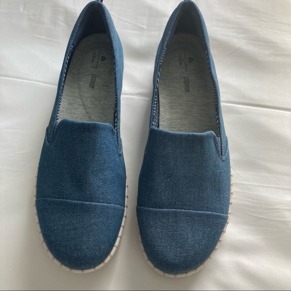 Cloud Steppers By Clarks Loafer Shoes BLUE Slip On -Women Size 10W